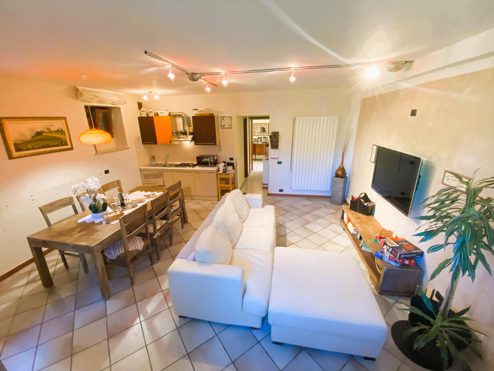 Chiara House Apartamento Barga Exterior foto