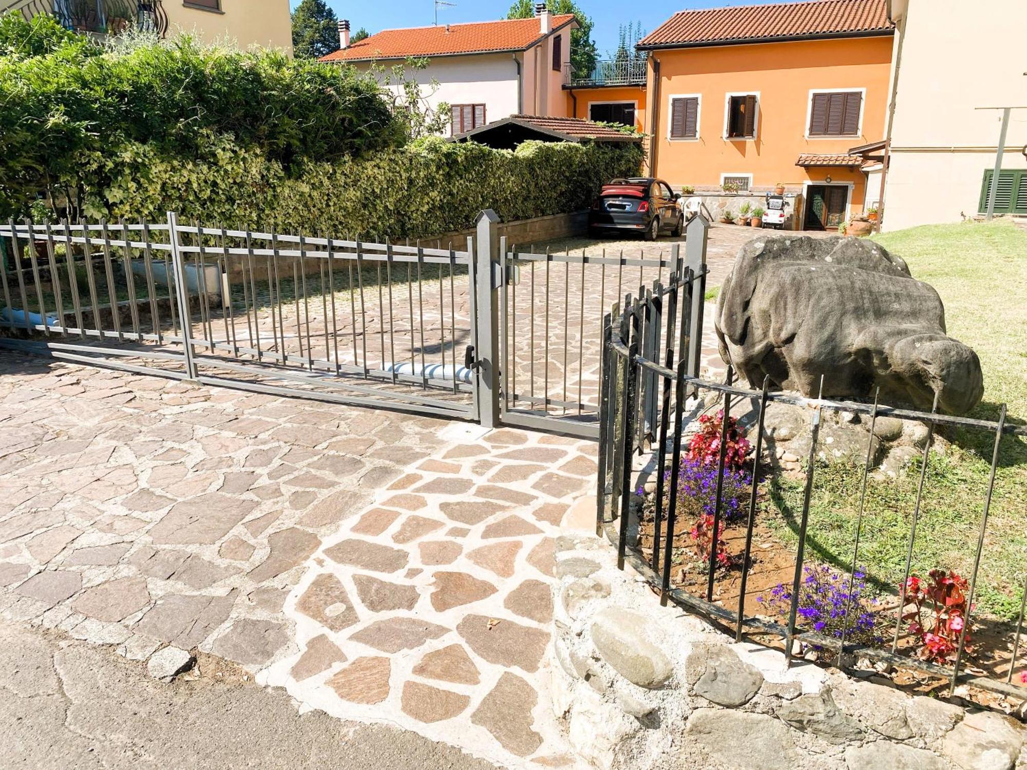 Chiara House Apartamento Barga Exterior foto